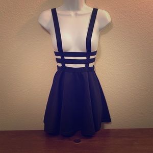 🦋Adorable Short Suspender Skirt🦋
